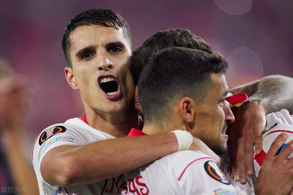 星空体育官网-转折点塞维利亚内部沟通，意甲窗口期攻防权衡，信心回归，年轻球员得到机会(西甲莱万特vs塞维利亚)